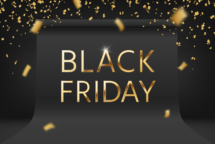 Mercado Pago: fundo preto com letreiro escrito “Black Friday” em dourado, mais alguns papéis picados dourados na imagem, representando a semana de esquenta Black Friday.